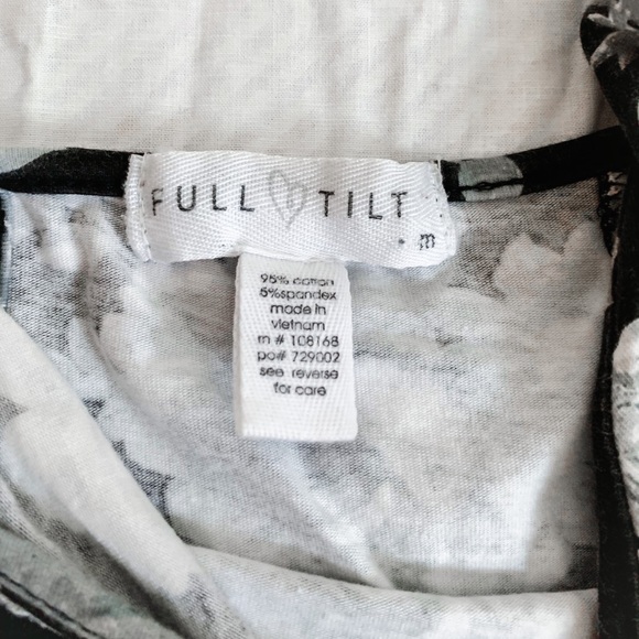 Floral black and white bodysuit - Picture 2 of 3